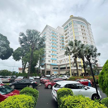 Dakruco Hotel Buôn Ma Thuột Extérieur photo