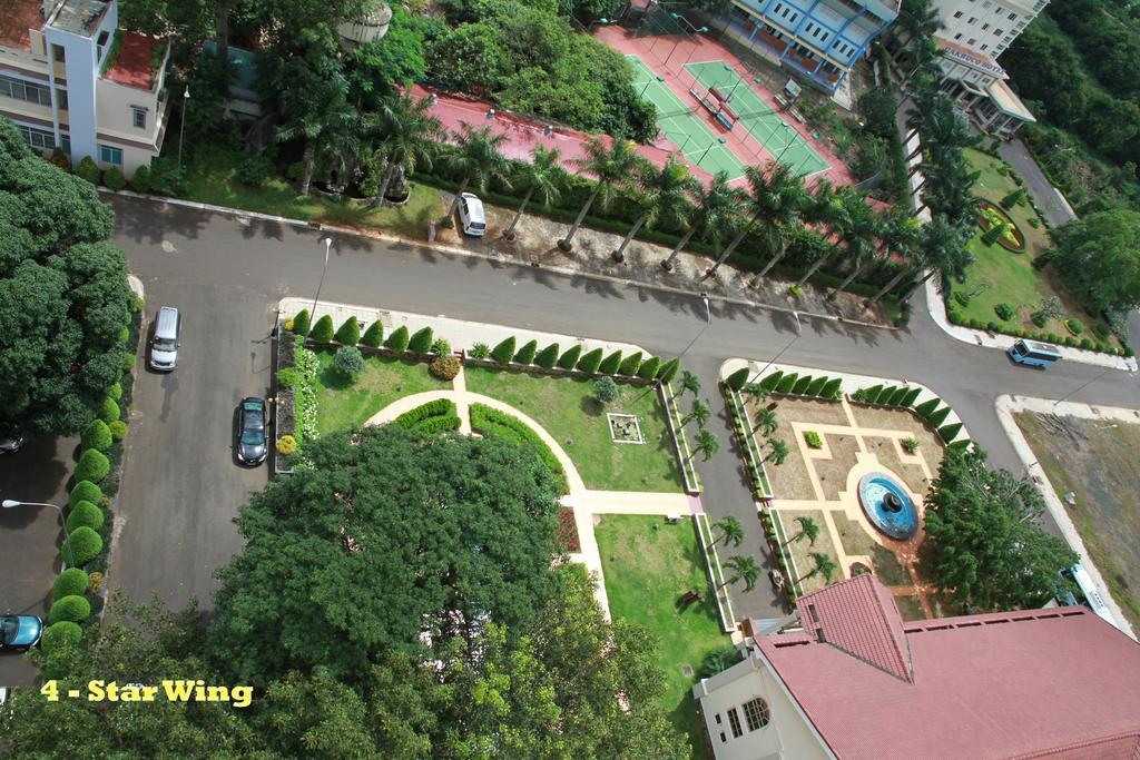 Dakruco Hotel Buôn Ma Thuột Extérieur photo