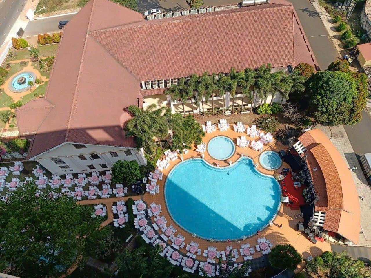 Dakruco Hotel Buôn Ma Thuột Extérieur photo