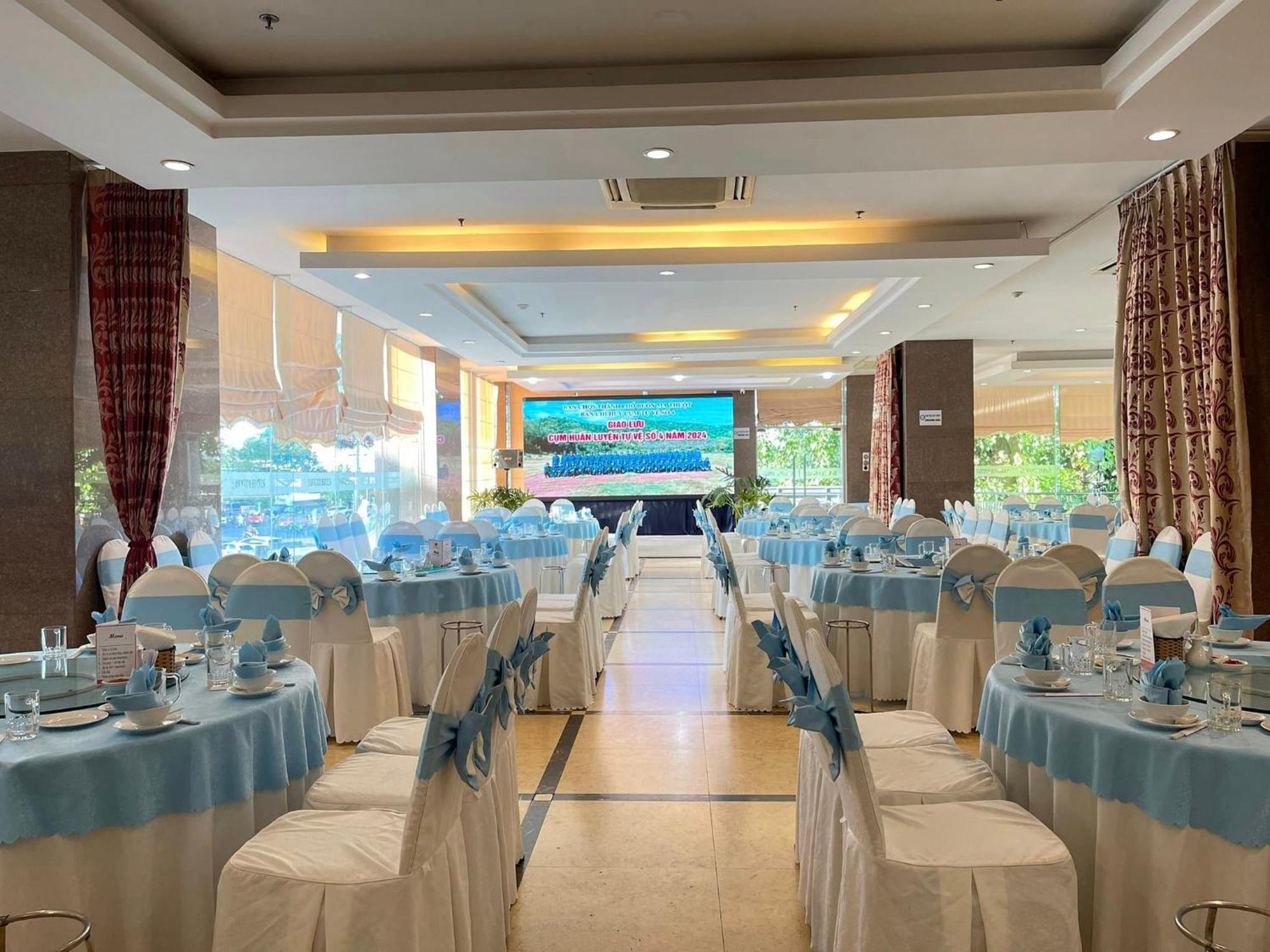 Dakruco Hotel Buôn Ma Thuột Extérieur photo