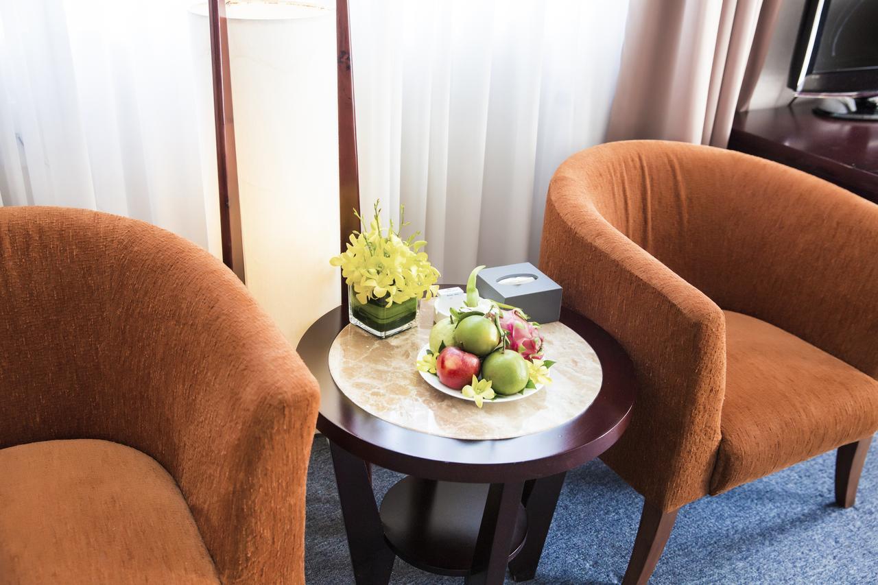 Dakruco Hotel Buôn Ma Thuột Extérieur photo